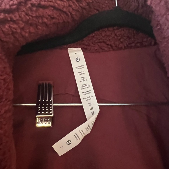 Lululemon Clinchable Fleece Zip Up - Picture 4 of 6